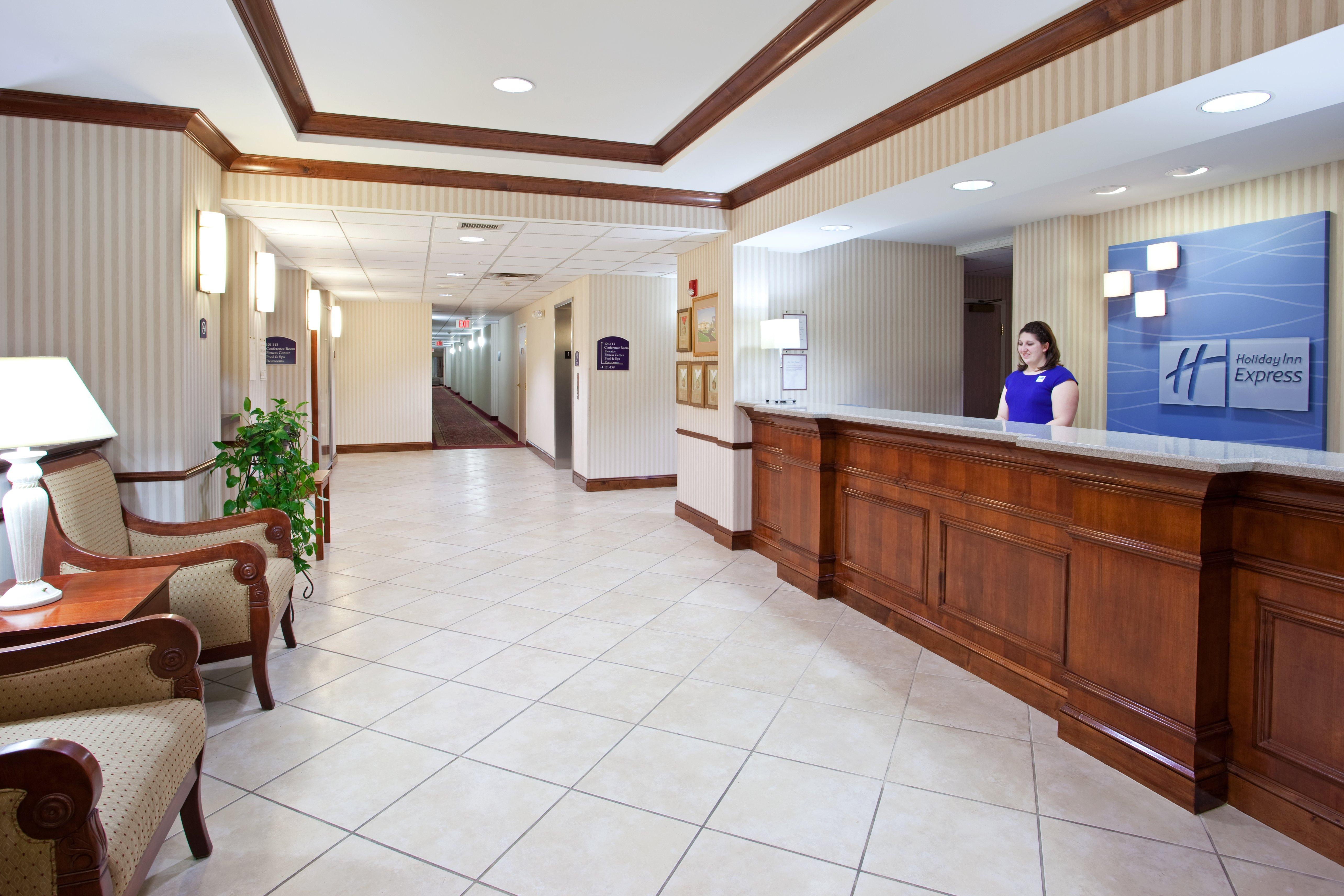 Holiday Inn Express Hotel & Suites Marion By Ihg Exteriér fotografie
