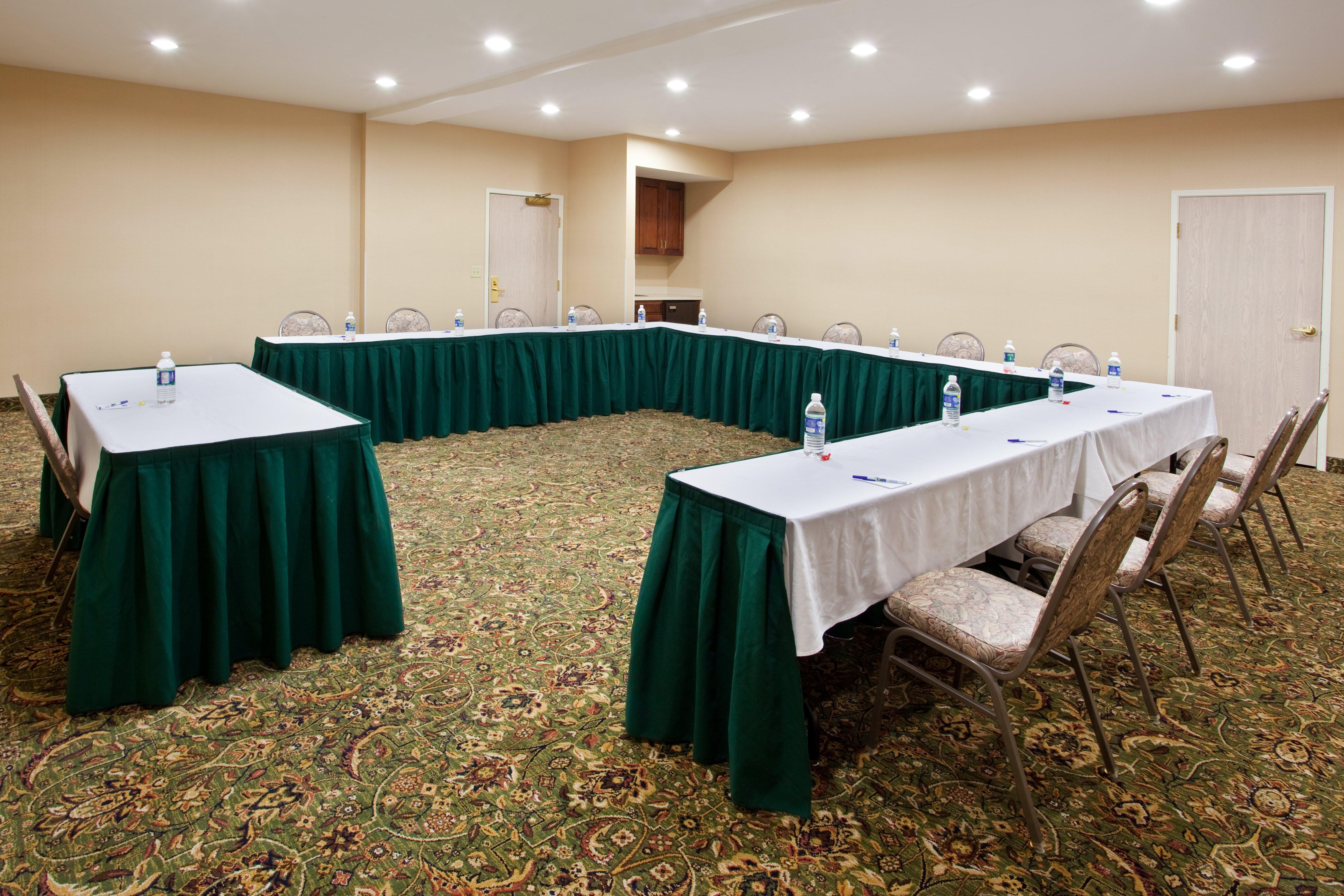 Holiday Inn Express Hotel & Suites Marion By Ihg Exteriér fotografie