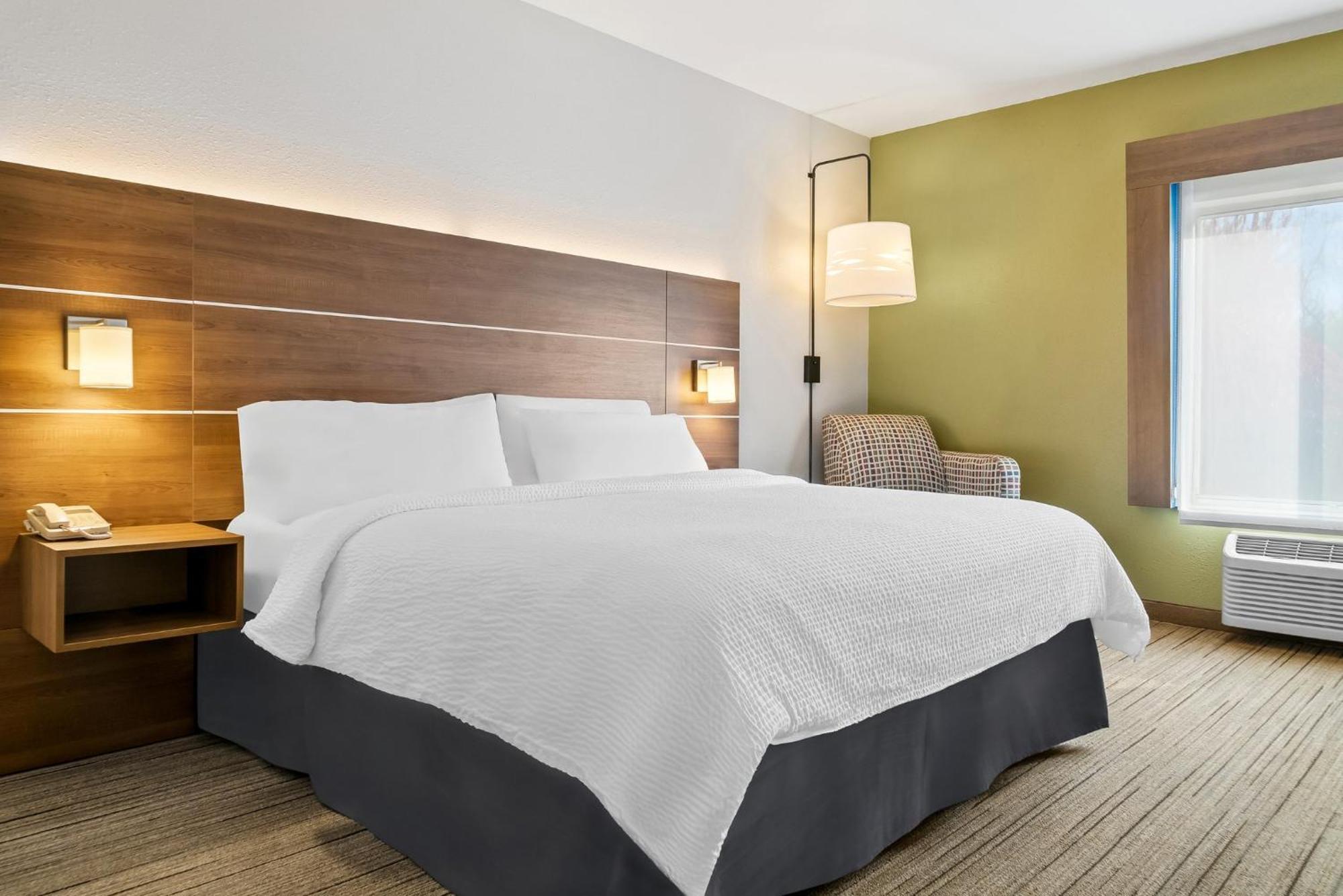 Holiday Inn Express Hotel & Suites Marion By Ihg Exteriér fotografie