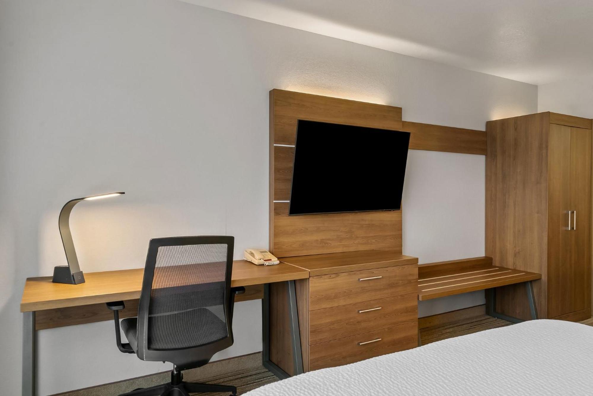Holiday Inn Express Hotel & Suites Marion By Ihg Exteriér fotografie